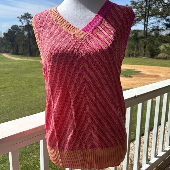 Pink and Tan Knit Vest - Picture 3 of 6